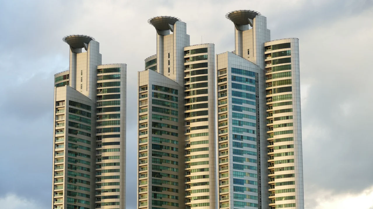Stunning view of modern high-rise skyscrapers in Bangkok's skyline at daylight.