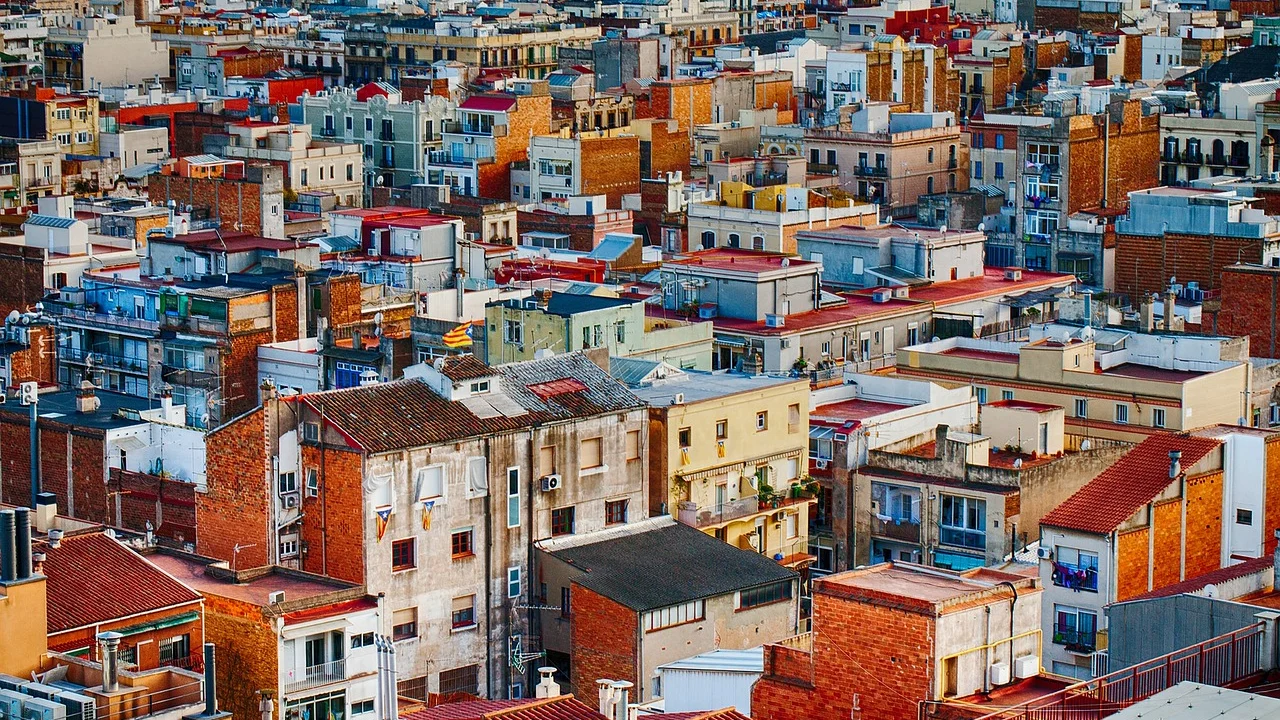 Inadimplência no aluguel tem calendário: a imobiliária que não usa CRM e WhatsApp vai descobrir o prejuízo no extrato