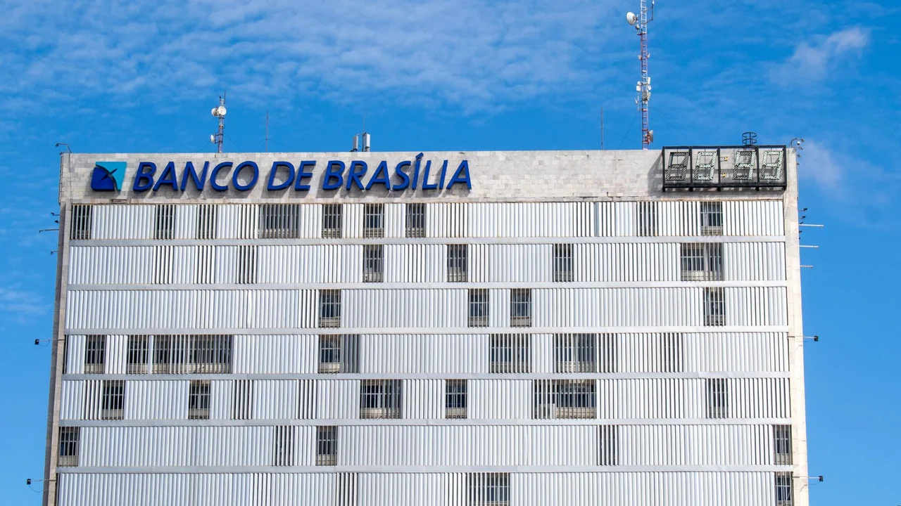Insegurança jurídica e risco de trava em incorporações: o que o corretor precisa blindar antes de vender