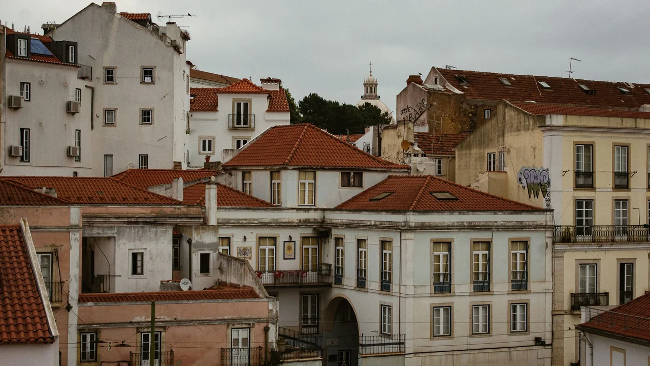 Novos coeficientes de mais-valias em Portugal: o corretor que não sabe falar de imposto vai perder o investidor